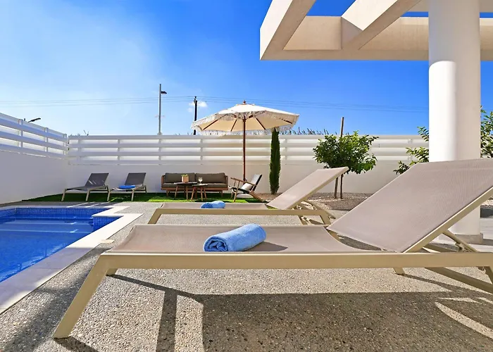 ヴィラ Queen Valentina プロタラス