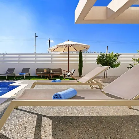 Villa Queen Valentina Protaras