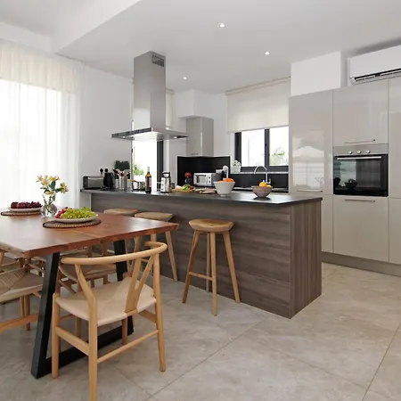 Βίλα Queen Valentina