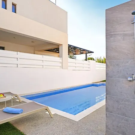 Queen Valentina * Πρωταράς