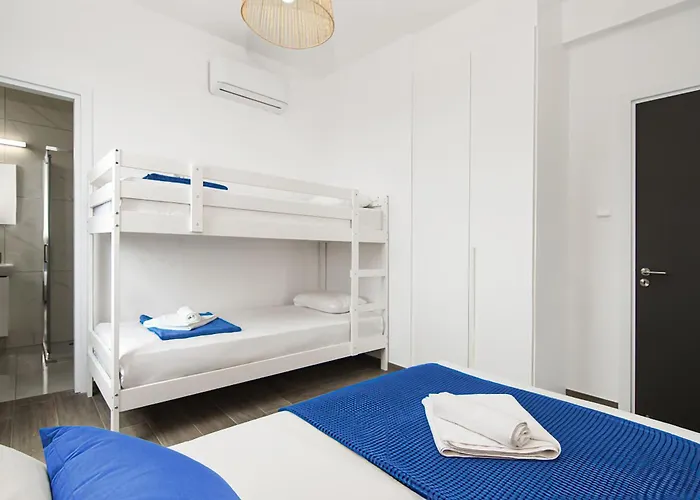 Queen Valentina * Protaras